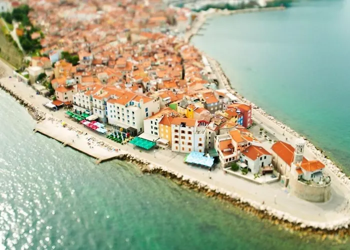 Luxury In Perfect Location, 1003 וילה Sežana